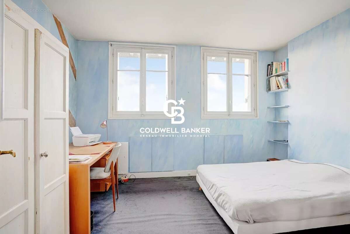 Appartement à VERSAILLES