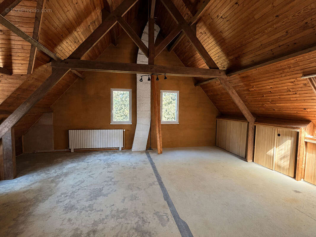 Villa de 216m2 au coeur de La Baule-les-pins. - photo 7