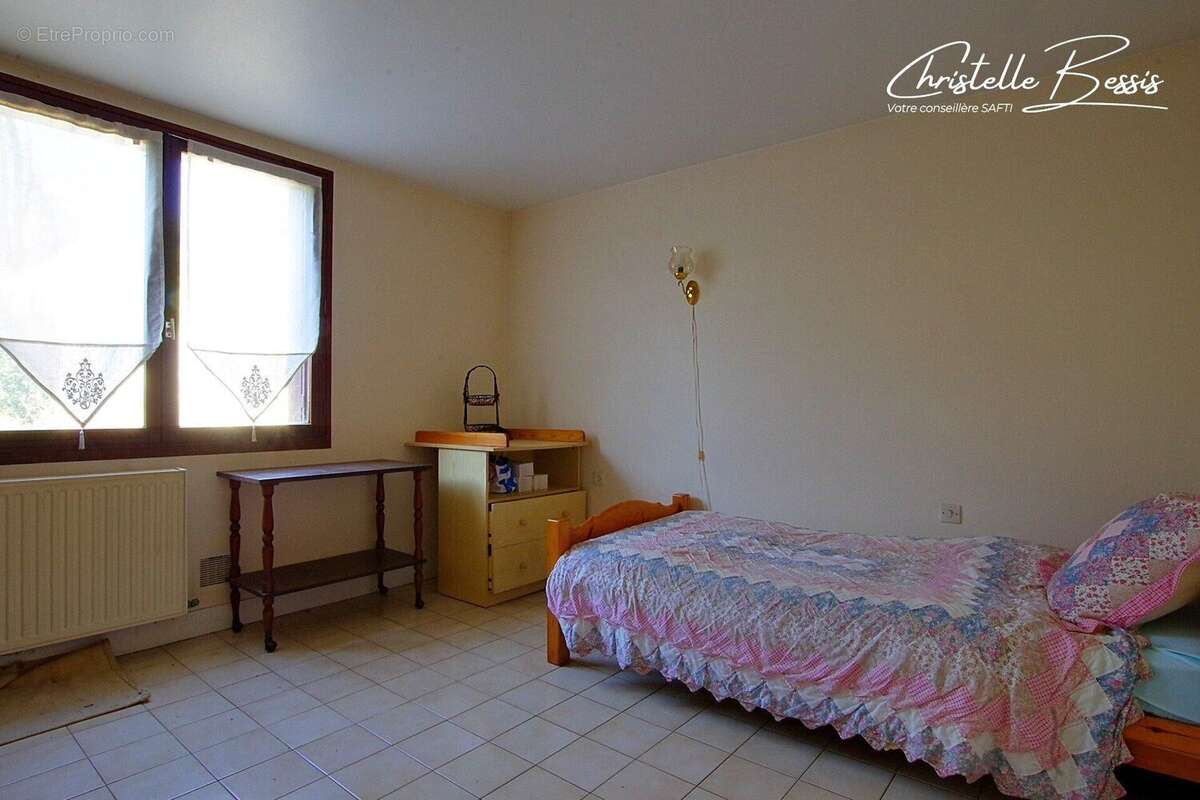 Photo 9 - Maison à VILLECRESNES