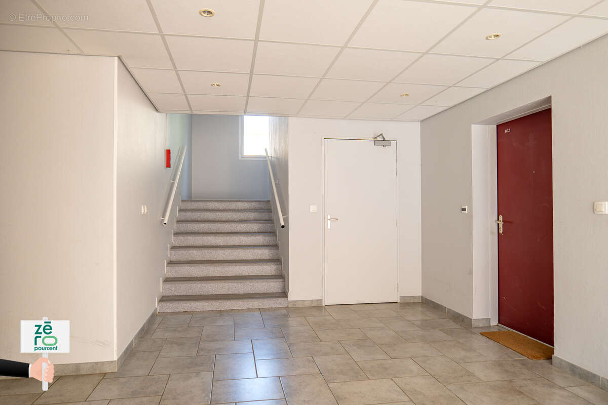La roche-sur-yon est   f2 avec balcon & parking privatif   une opportunité à saisir ! - photo 19