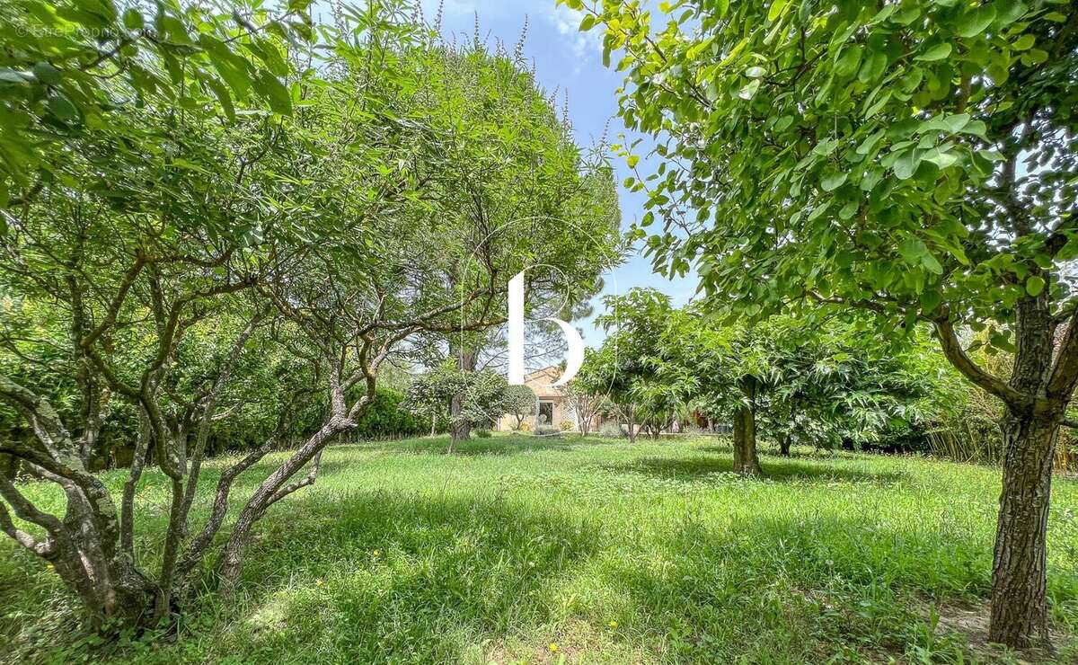 Maison à GOUDARGUES