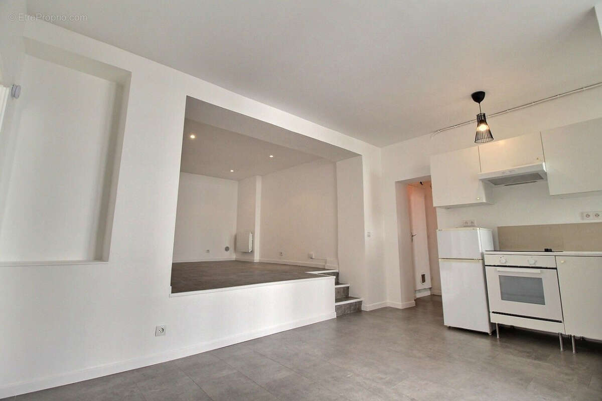 Appartement à ISSY-LES-MOULINEAUX