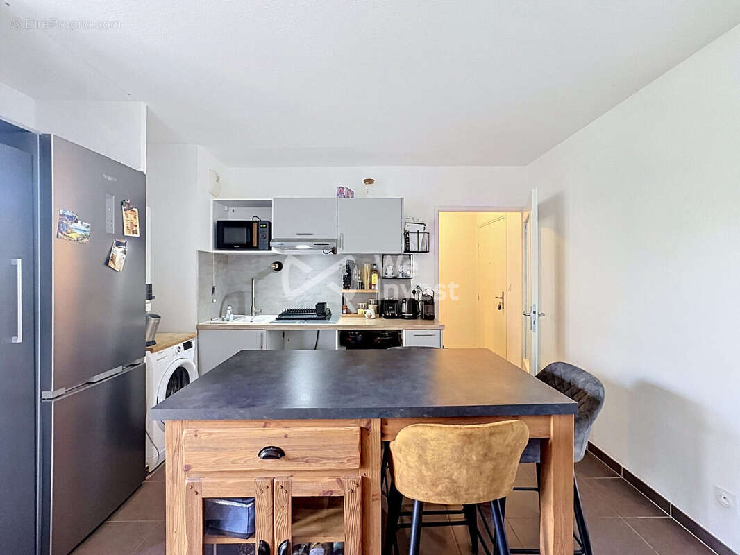 Appartement à CASTELNAU-LE-LEZ
