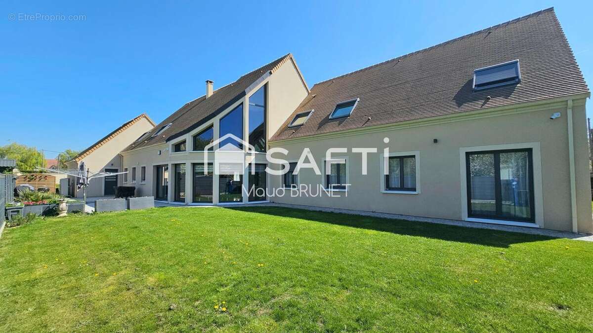 Photo 2 - Maison à FAVRIEUX