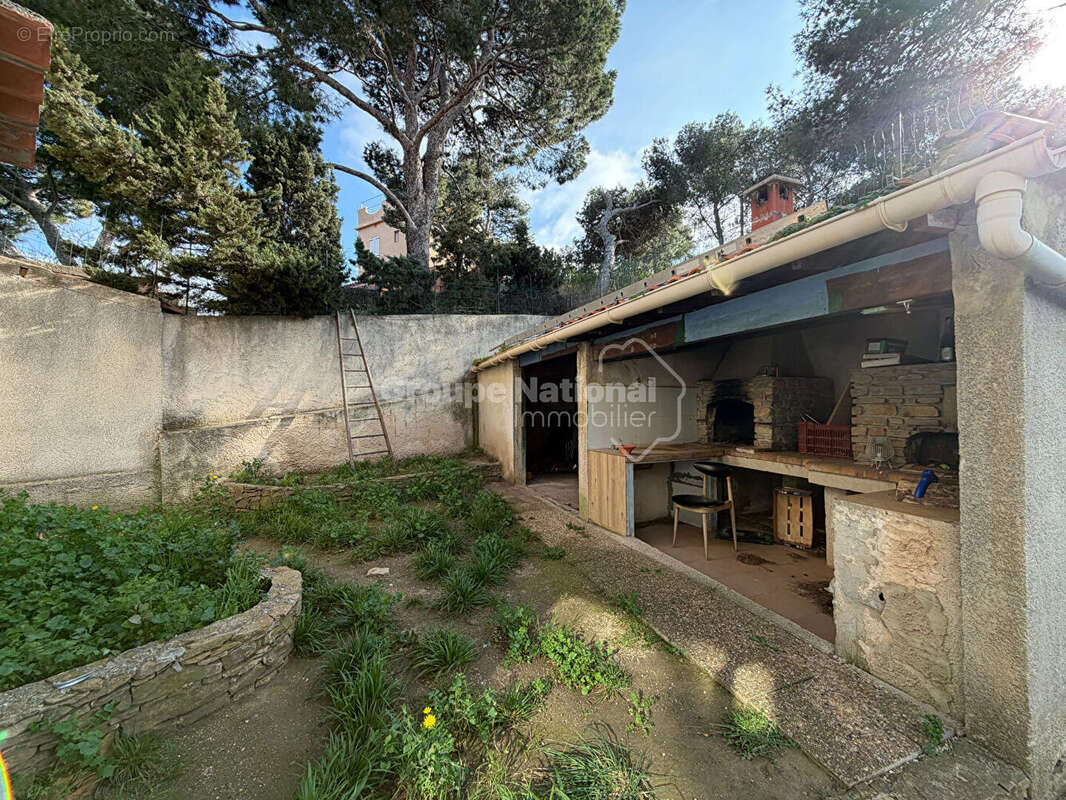 Maison à ENSUES-LA-REDONNE