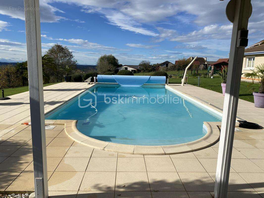 Pau nord - maison 165 m² + gite 140 m² + dependance 60 m² - photo 2