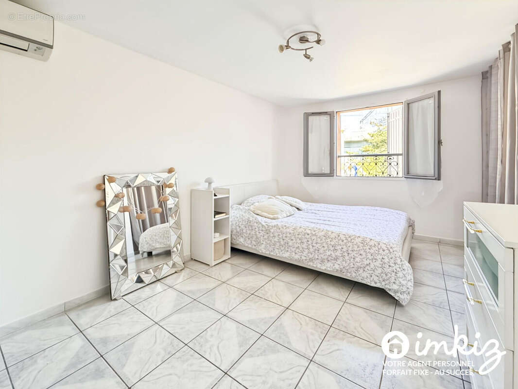 Maison à MARSEILLE-4E