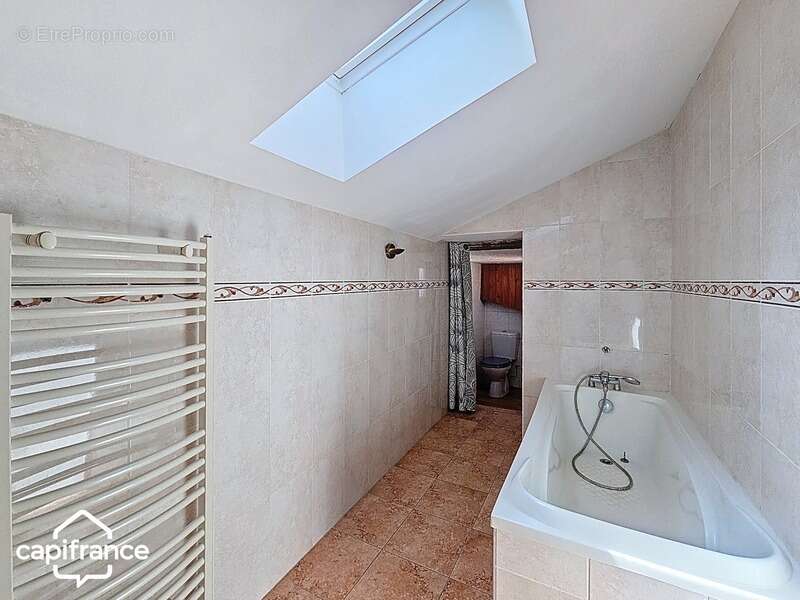 Maison à SAINT-JEAN-DE-THOUARS