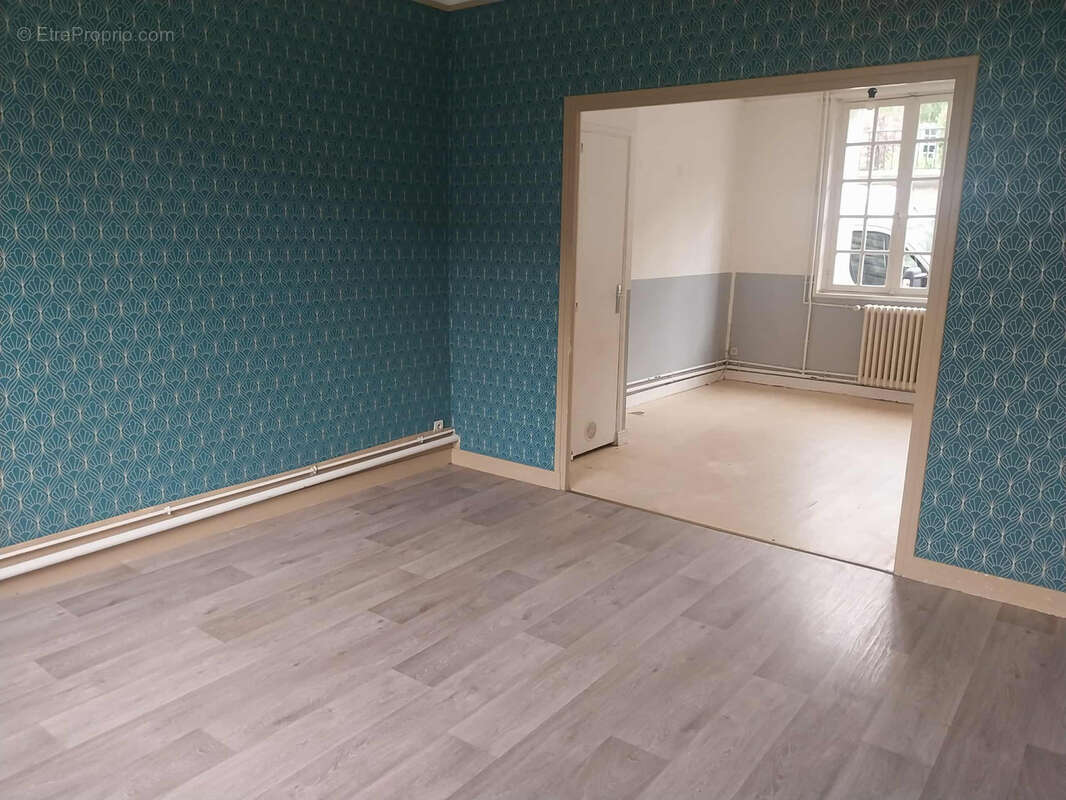 Maison à NEUFCHATEL-EN-BRAY