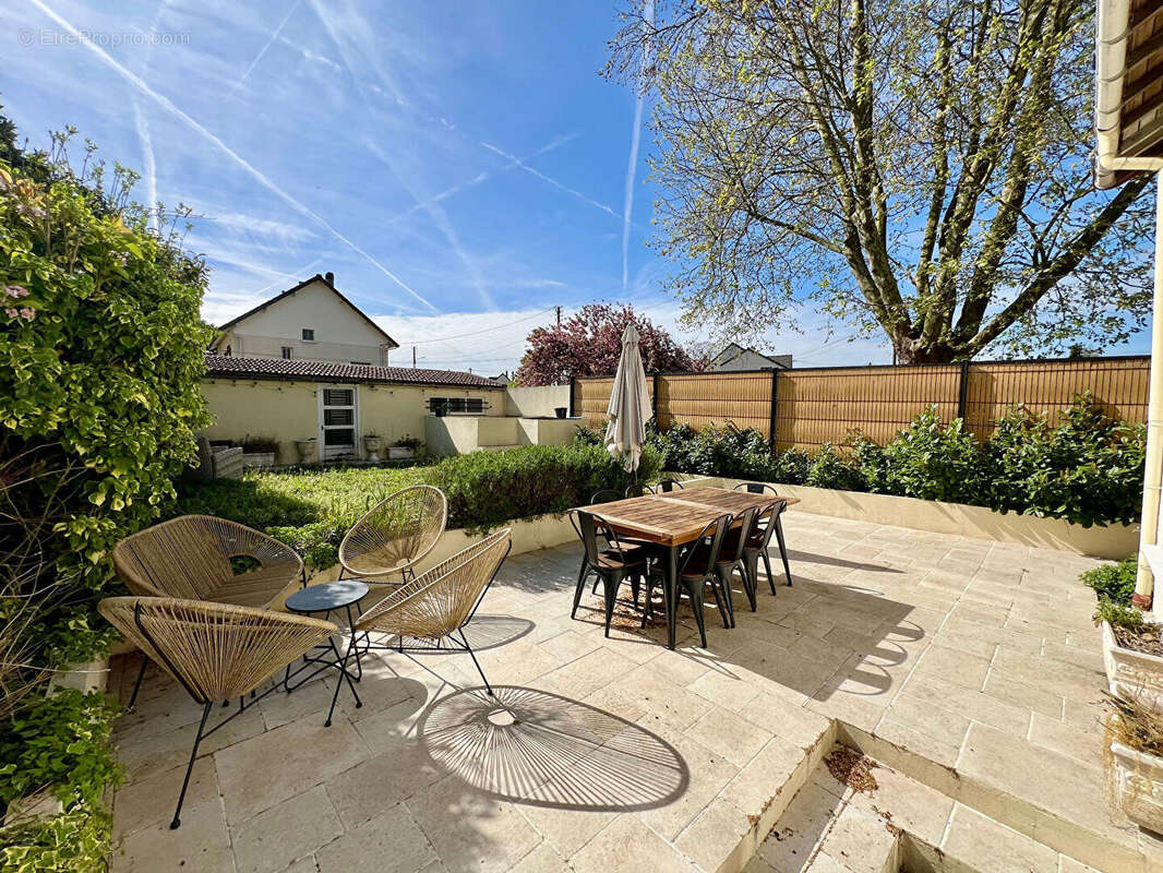 Maison à CONFLANS-SAINTE-HONORINE