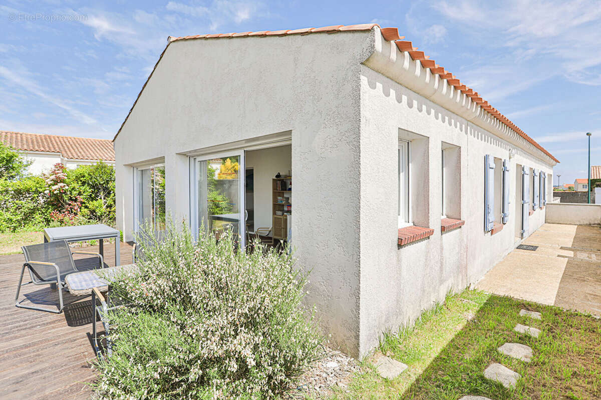 Maison à TALMONT-SAINT-HILAIRE