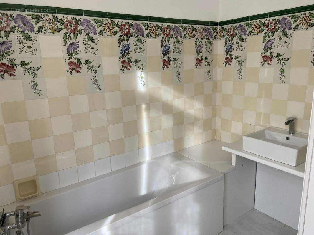 Maison 194 m² à Croix-En-Ternois  - photo 11