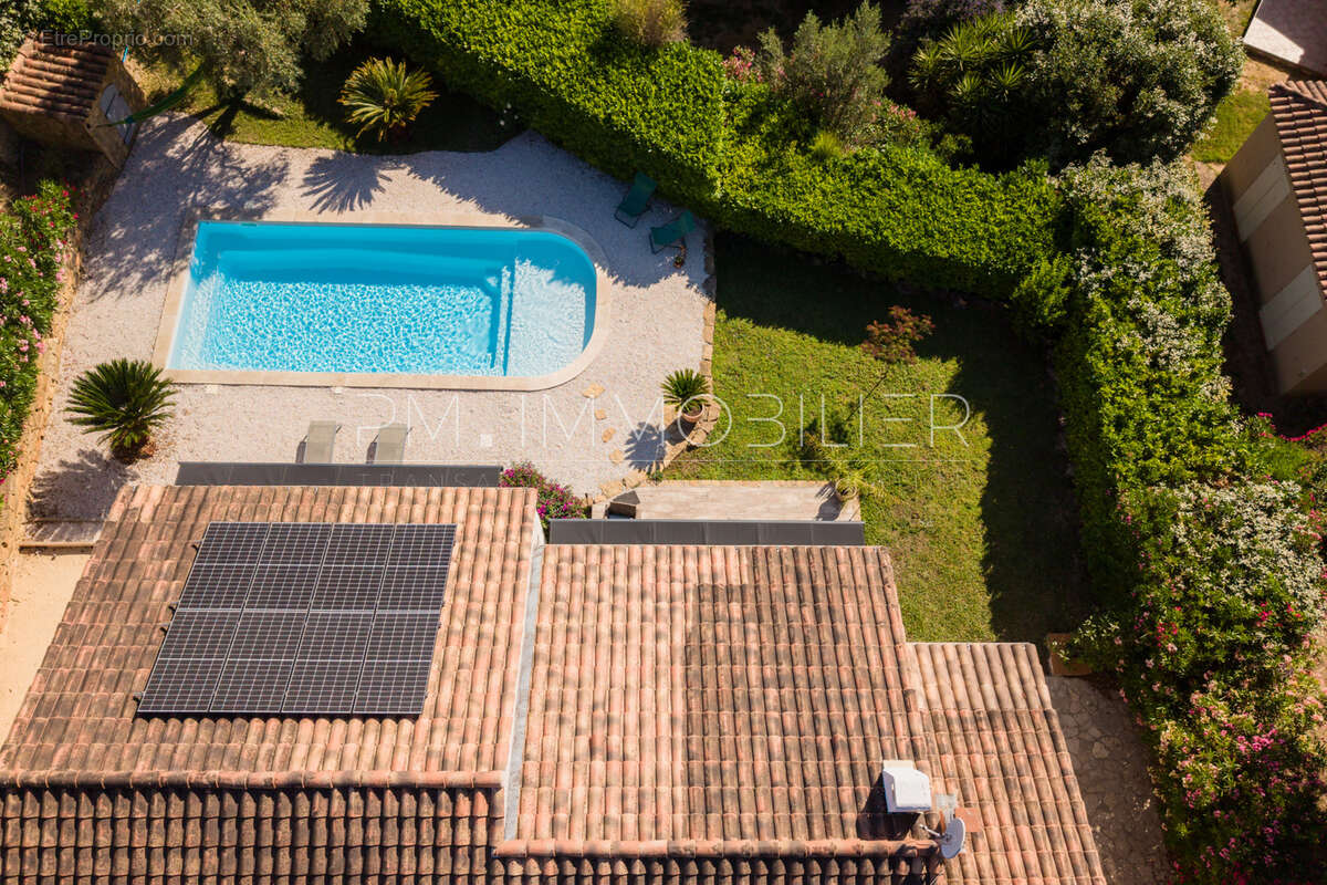 Maison à LE CASTELLET