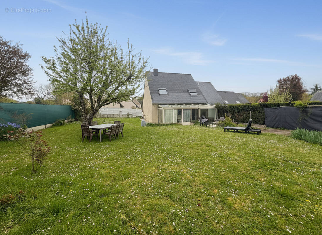 Maison à JOUE-LES-TOURS