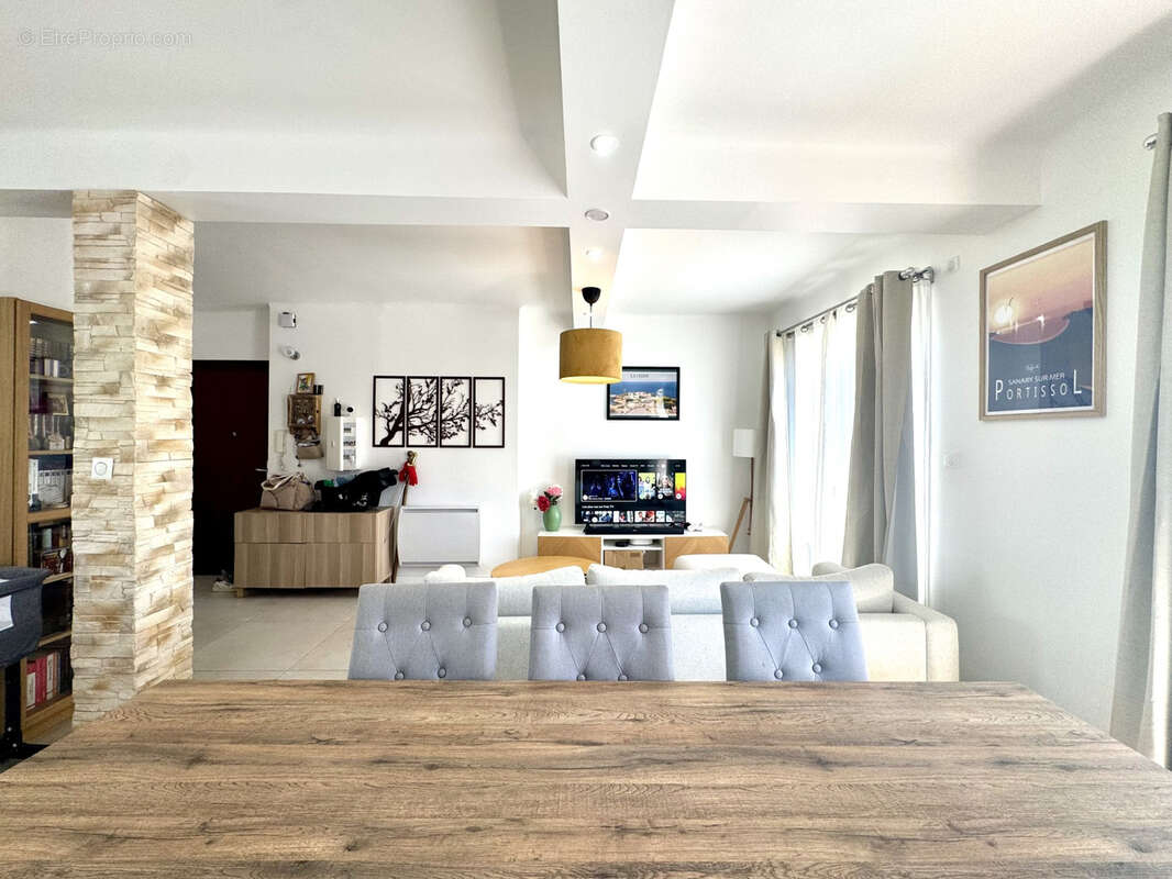 Appartement type 4 62m2 entièrement rénové - photo 5