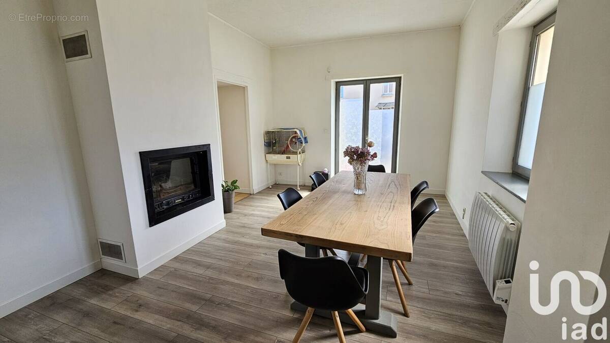 Photo 1 - Maison à REBAIS