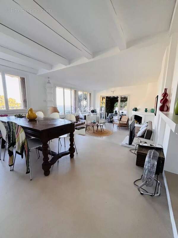 Maison à ROQUEBRUNE-CAP-MARTIN