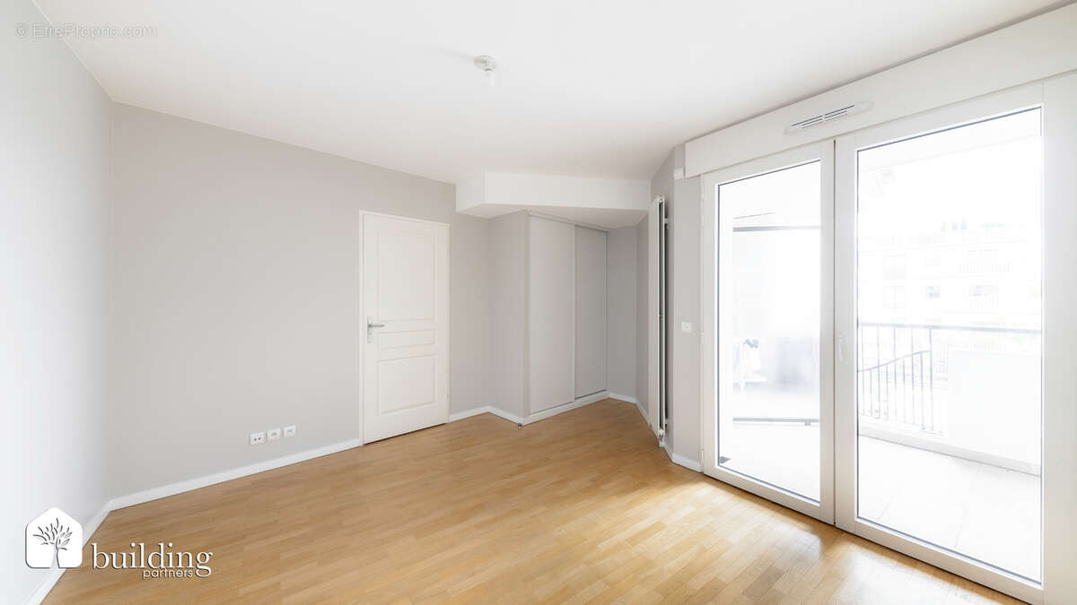 Appartement à LEVALLOIS-PERRET