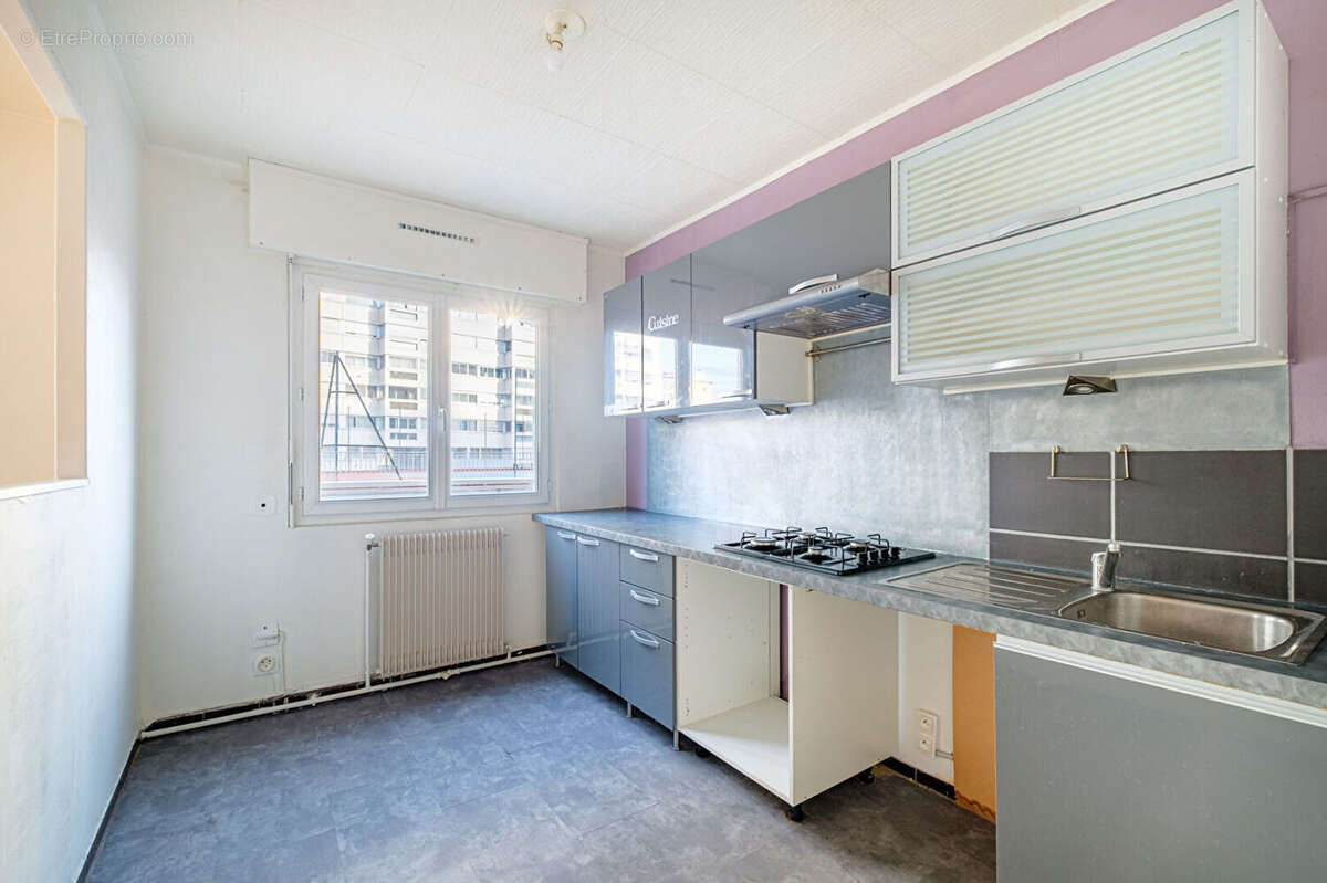 Appartement à LYON-7E