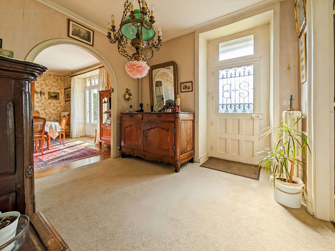 Maison à DOL-DE-BRETAGNE