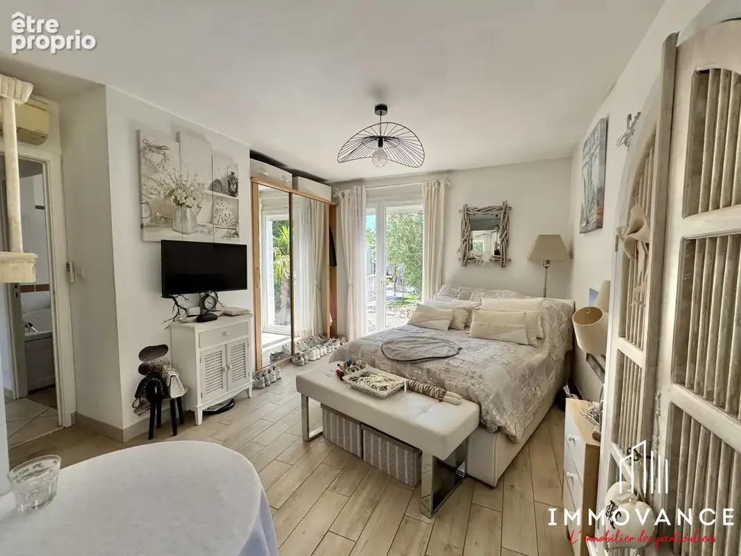 Maison 5 pièces 161 m² à vendre à Saint-Jean-De-Cuculles (34270) - photo 9