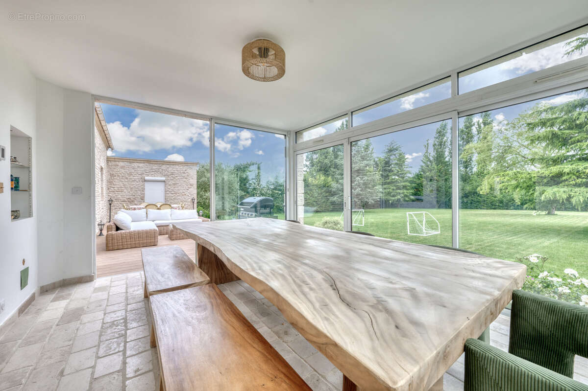 Maison à TILLAY-LE-PENEUX