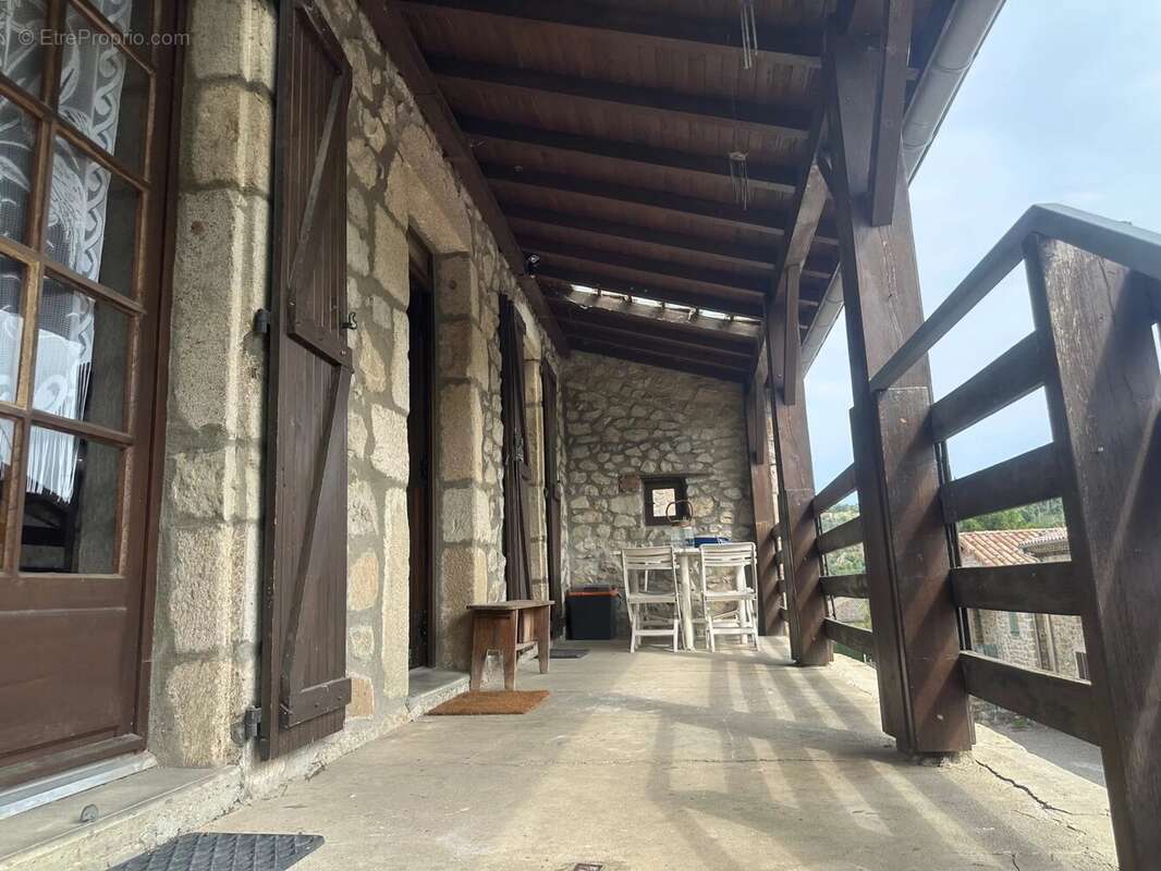 Appartement à BOUCIEU-LE-ROI