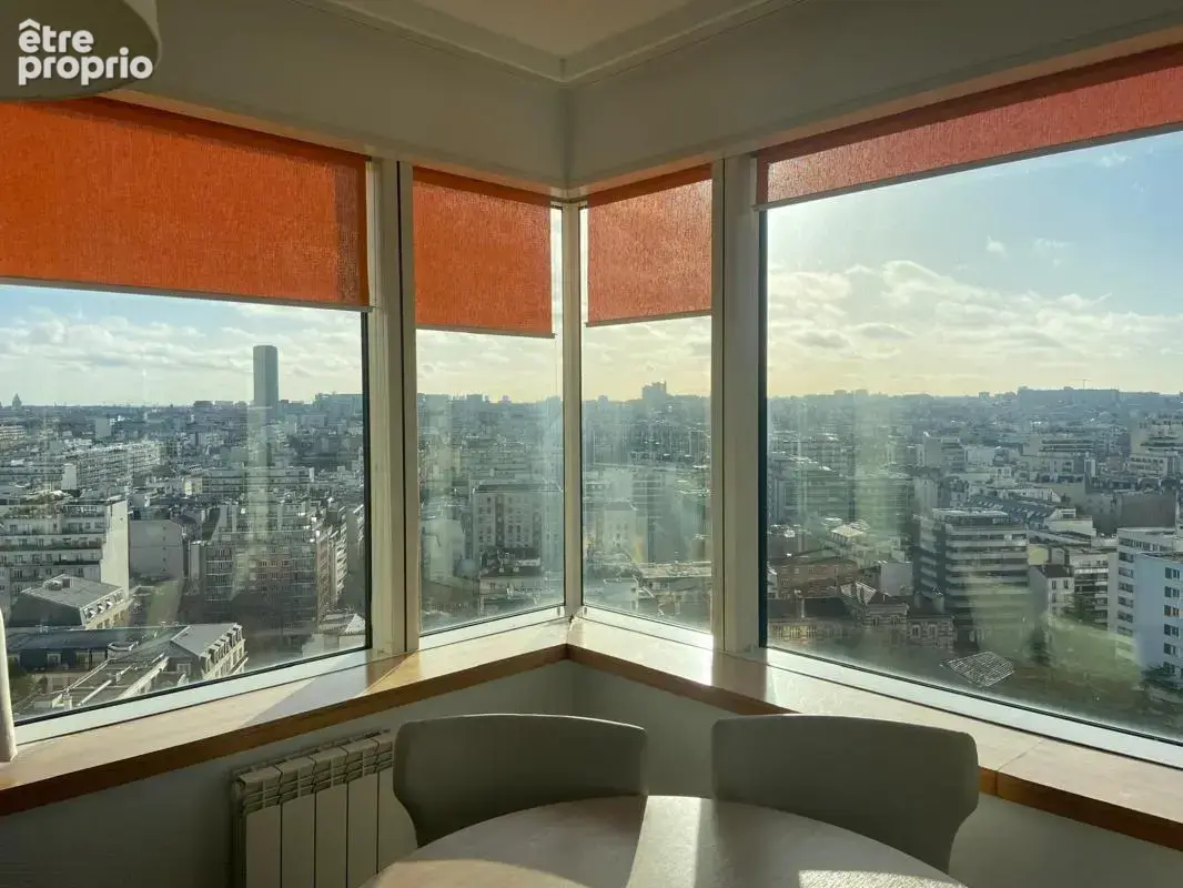Appartement à PARIS-15E