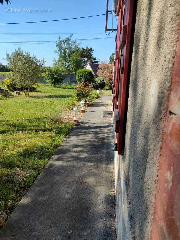 Maison à CORQUILLEROY