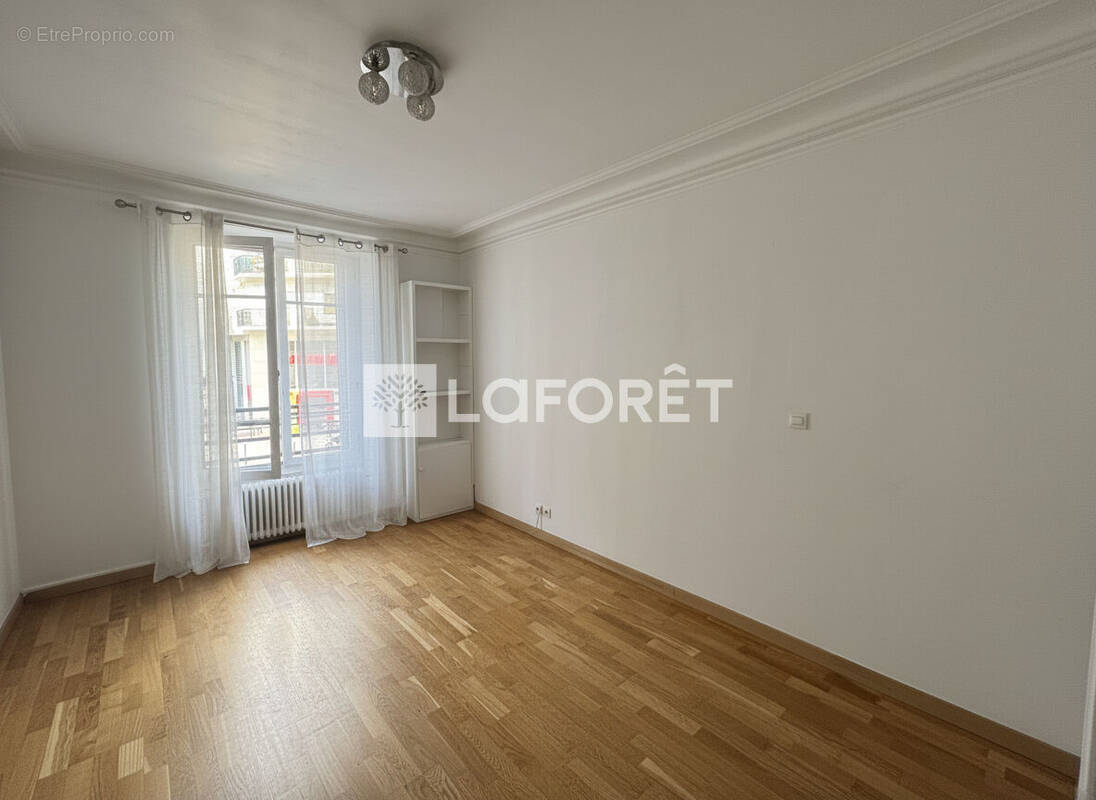 Appartement à PARIS-12E