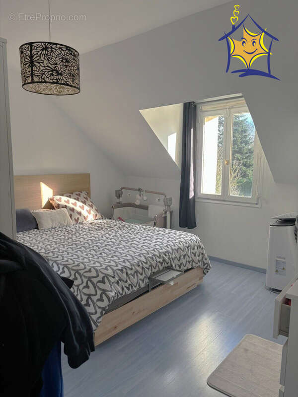 Maison à VERT-LE-GRAND