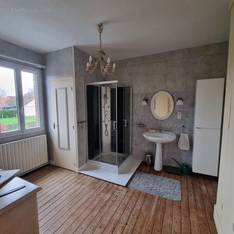 Maison à LINTOT-LES-BOIS