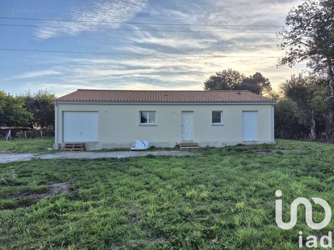 Photo 2 - Maison à VENSAC