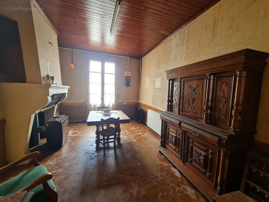 Maison à BELIN-BELIET