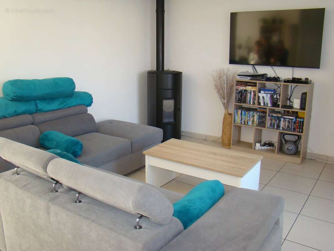 Maison à SAINT-MAURICE-LA-CLOUERE