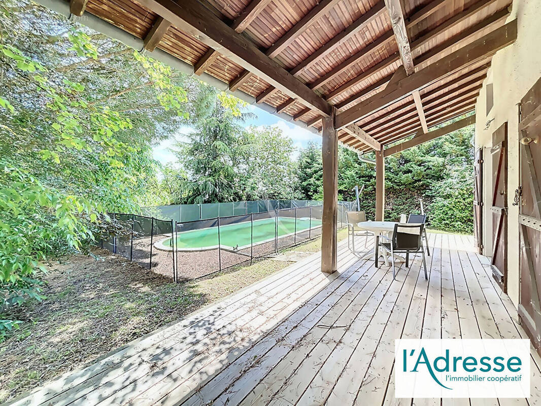 Maison à CASTELGINEST