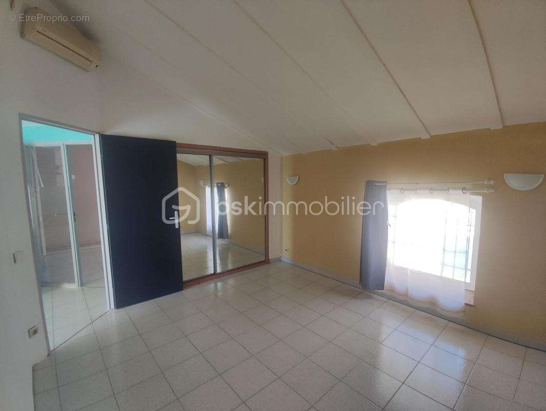 Appartement à PONT-SAINT-ESPRIT