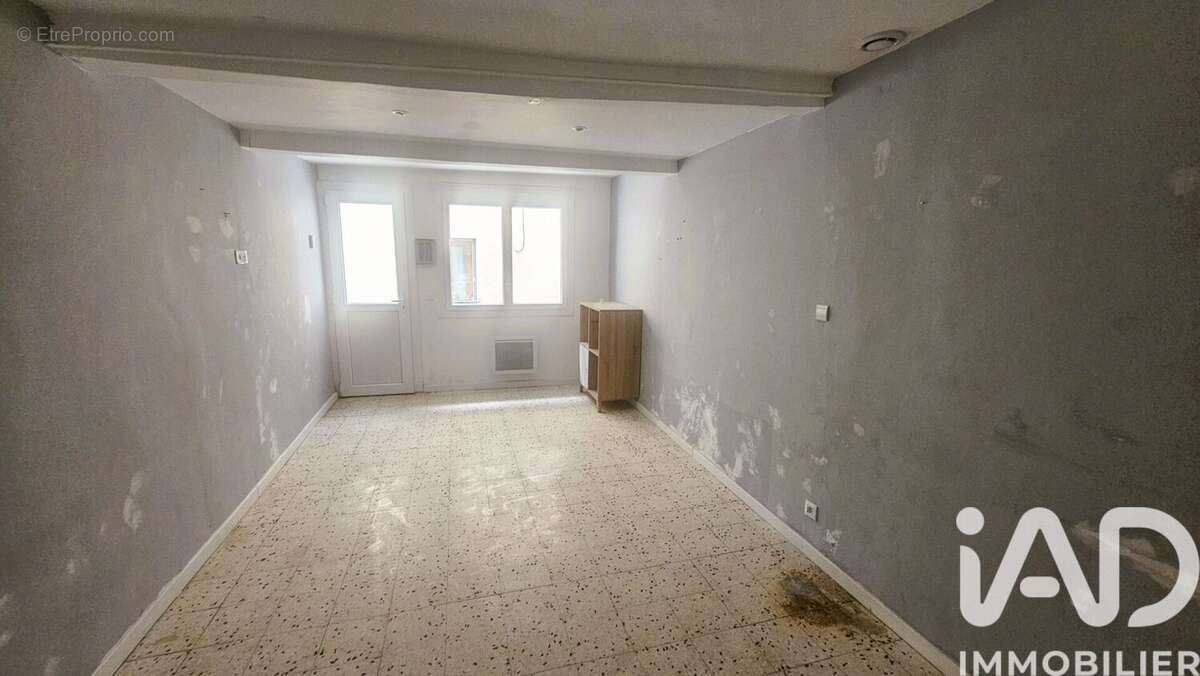 Photo 4 - Maison à SAINT-GENIES-DE-FONTEDIT