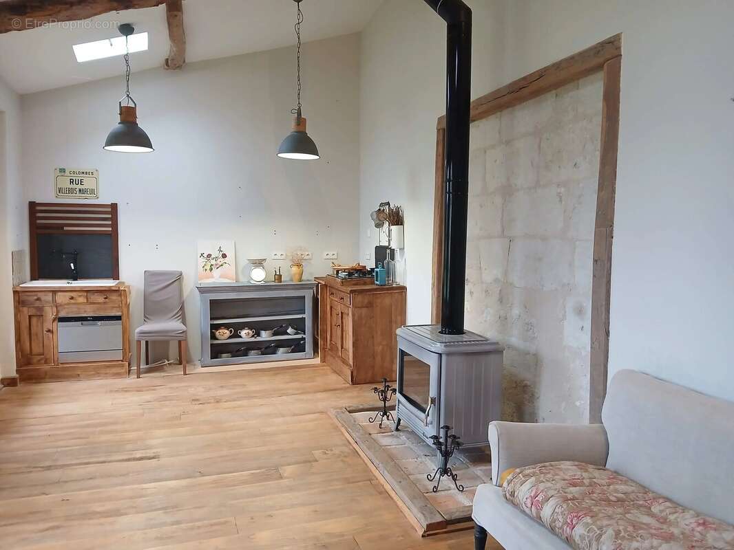 Maison à AUBETERRE-SUR-DRONNE