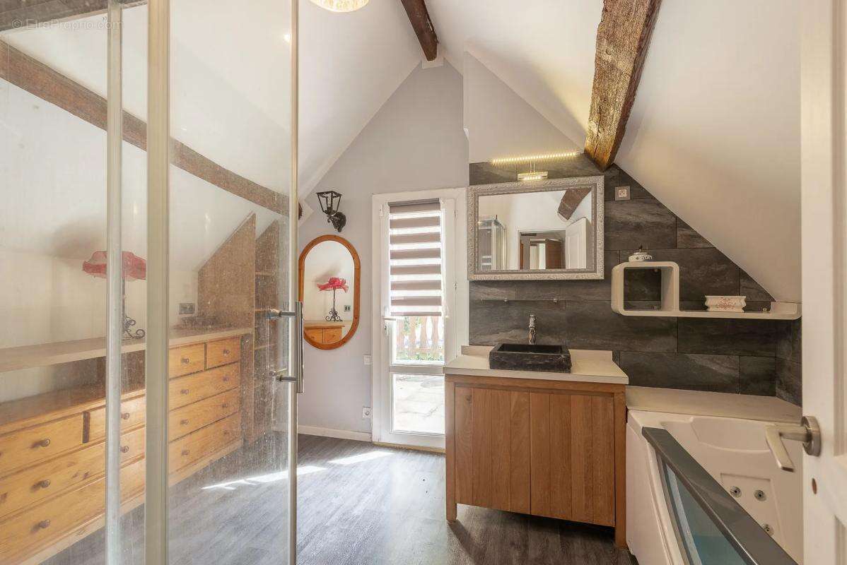 Maison de ville 4 pièces de 127 m² à Villeneuve-sous-Dammartin - photo 14