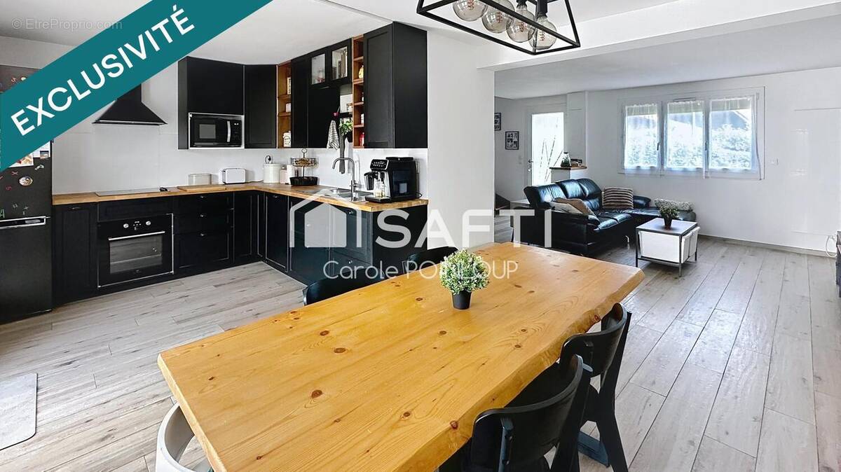 Photo 1 - Maison à OZOIR-LA-FERRIERE