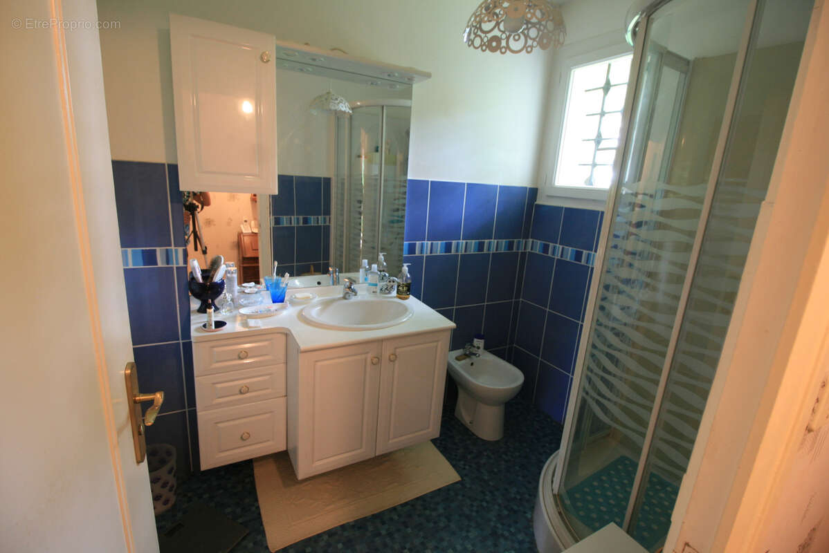 Maison à ROUFFIGNAC-SAINT-CERNIN-DE-REILHAC