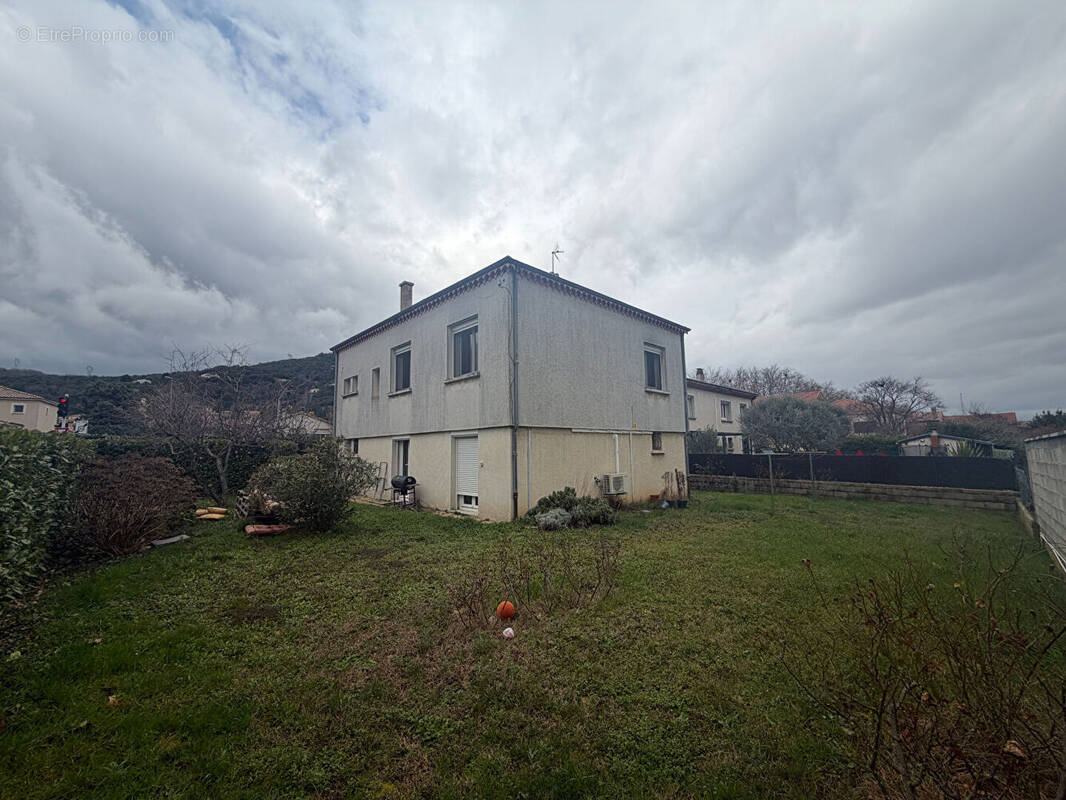 Maison à SAINT-PERAY