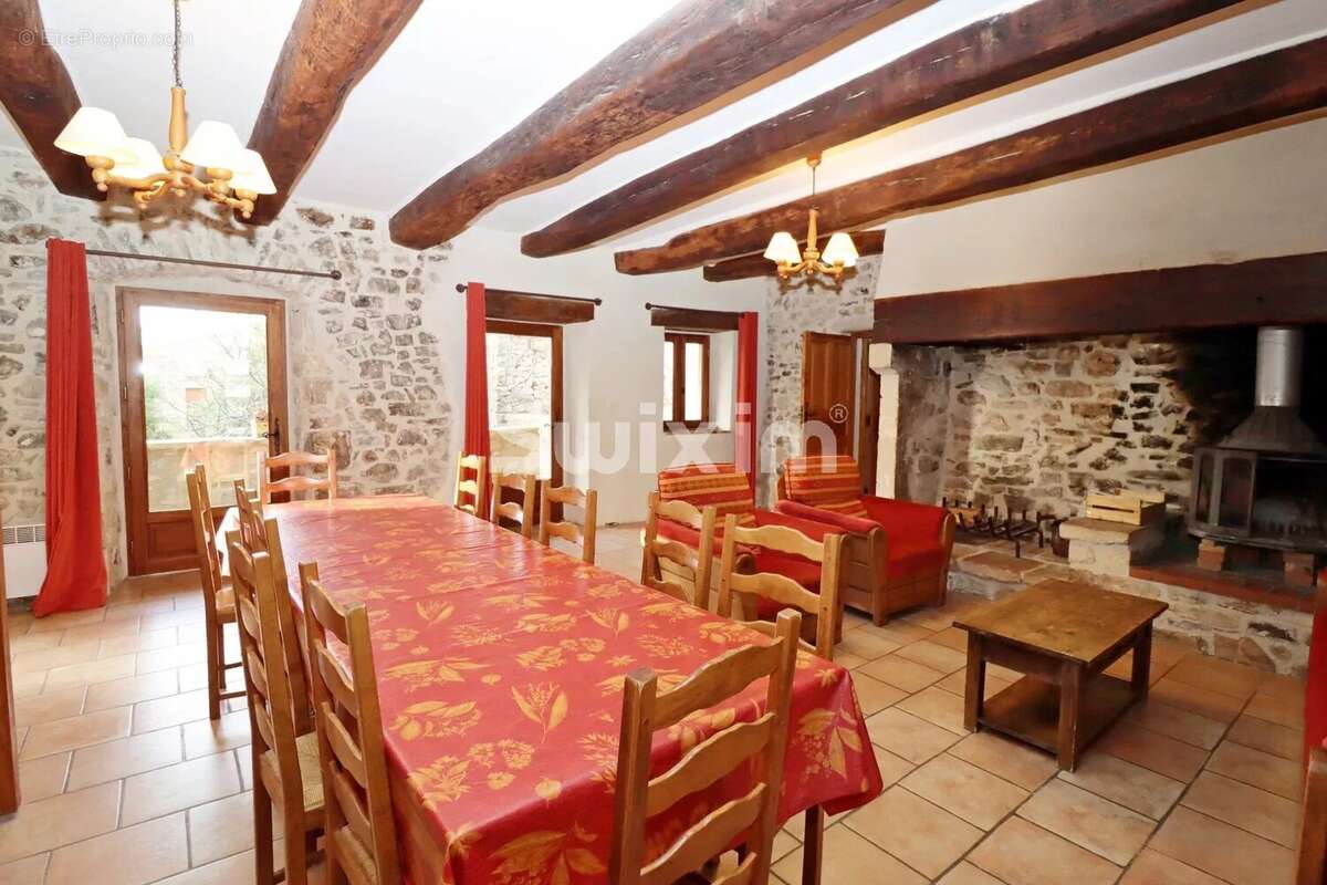 Maison à VAGNAS