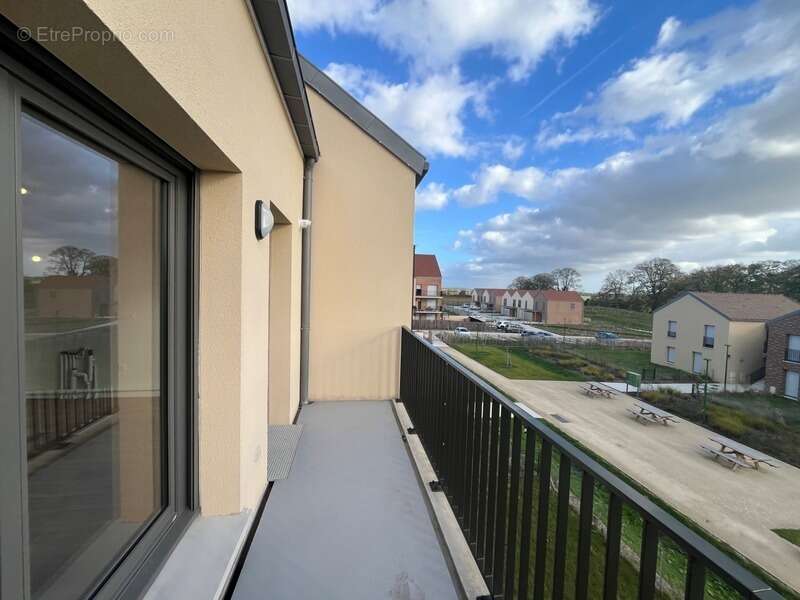 Appartement à MARLY-LA-VILLE