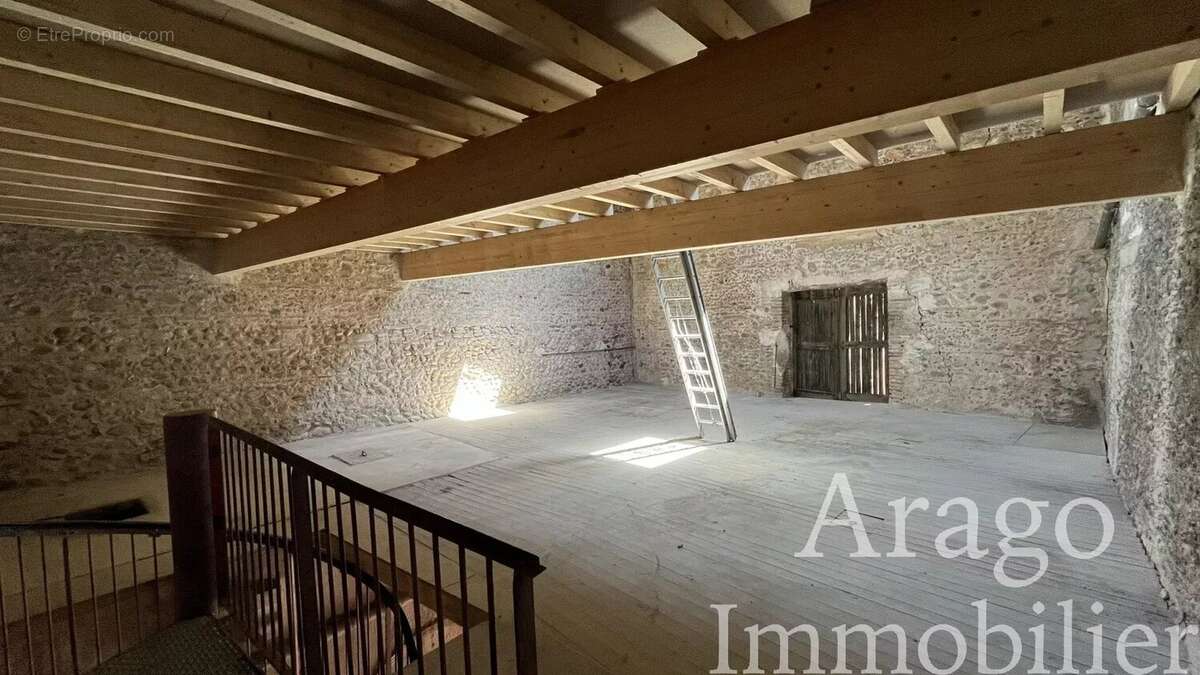 À vendre, Grange à Claira - photo 3