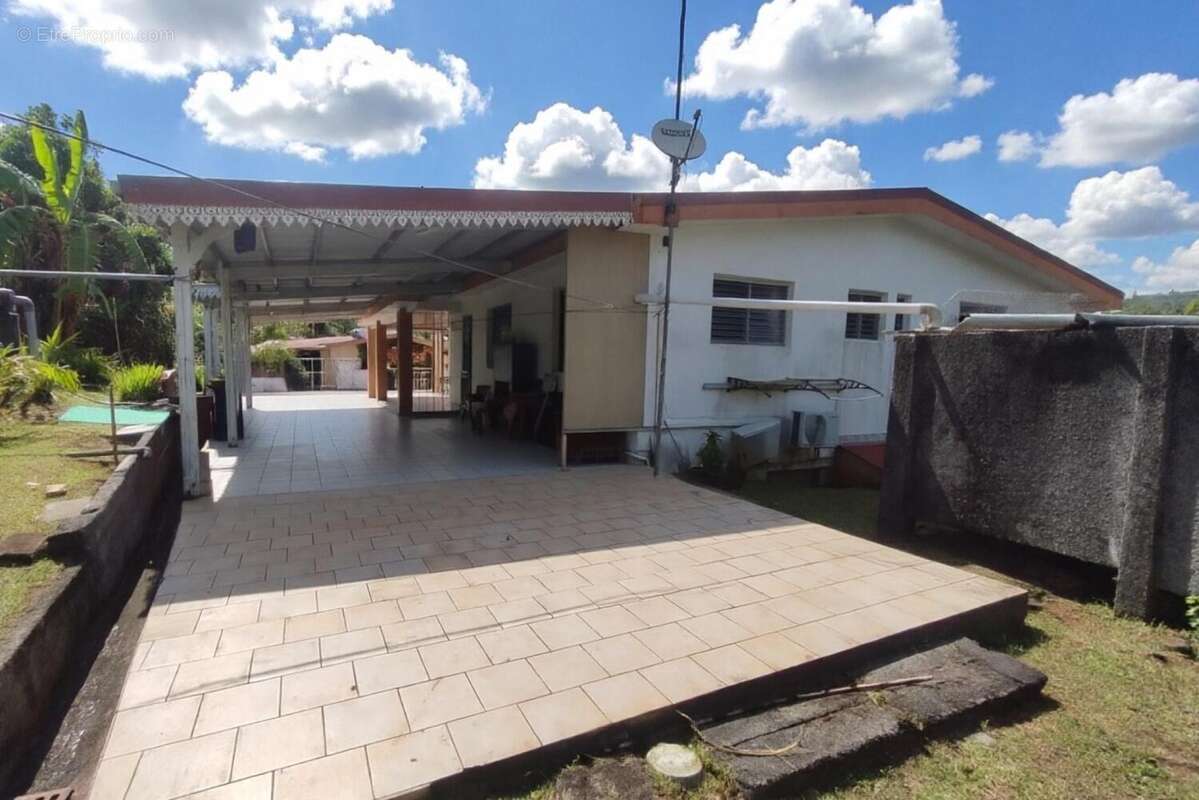 Maison 170 m² à Saint-Joseph  - photo 8