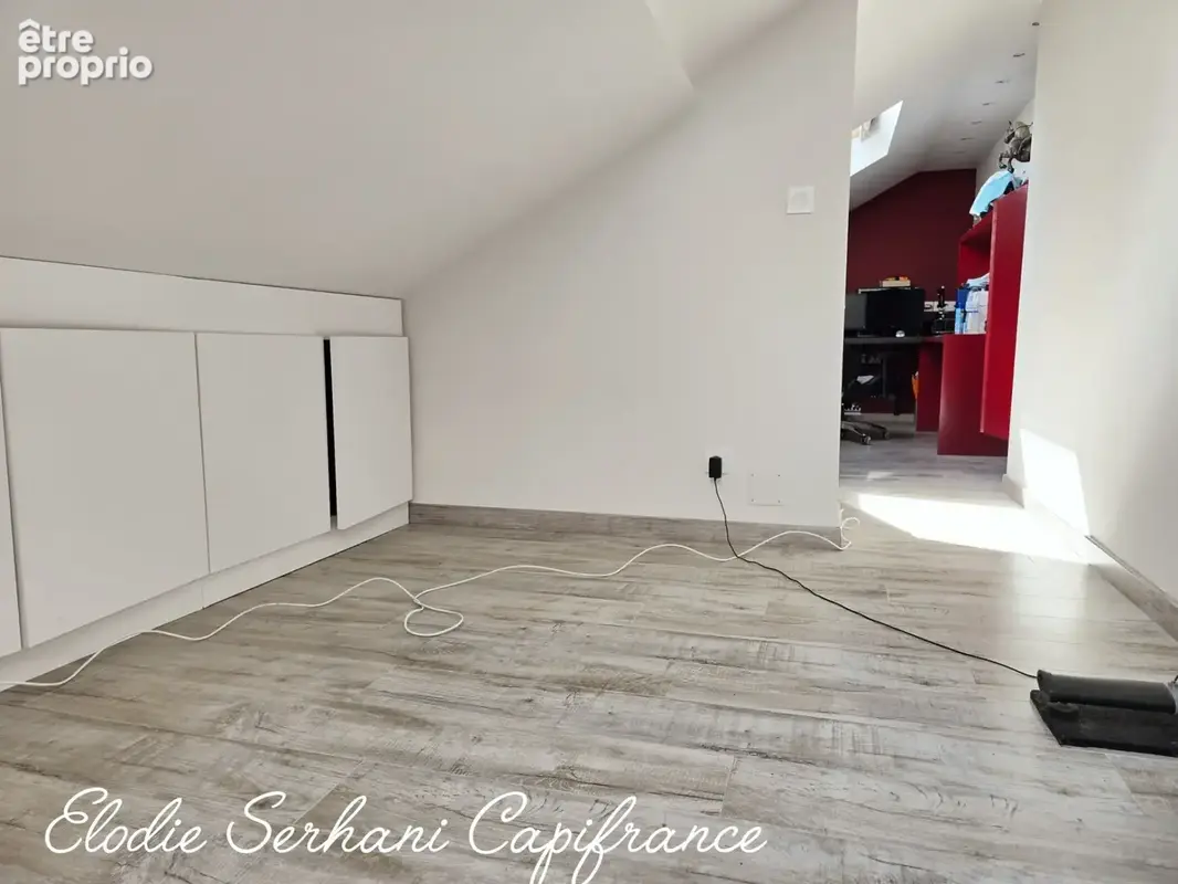 En Exclusivité, coup de coeur à Exincourt pour cette maison mitoyenne T5 d'environ 99m2 - photo 9