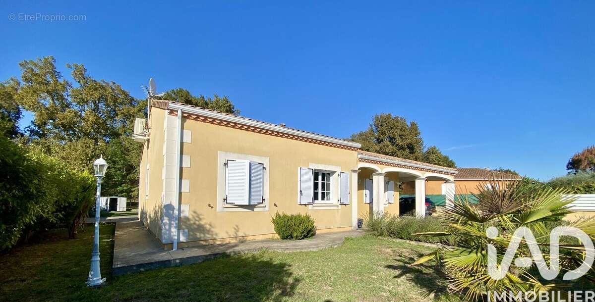 Photo 2 - Maison à SAINT-DENIS-DE-PILE