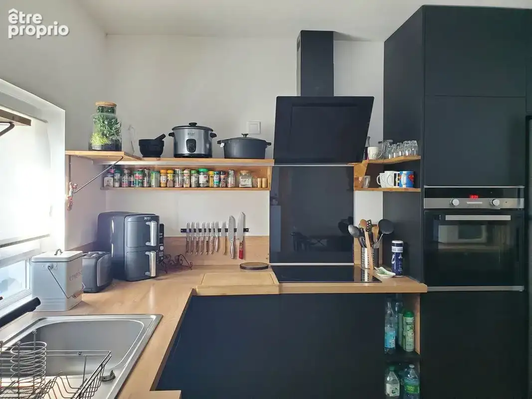 À Saint-Cybard, une maison rénovée pour simplement profiter - photo 4